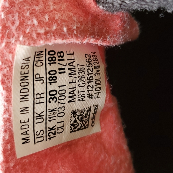 Adidas kids soccer's shoes - Picture 10 of 10